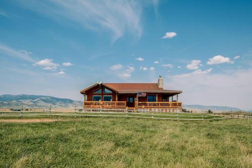 Livingston House | Horseshoe Ranch