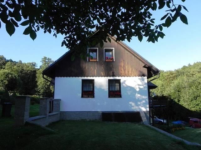 Zlata Olesnice Ski Chalet | Horská chalupa Izerina