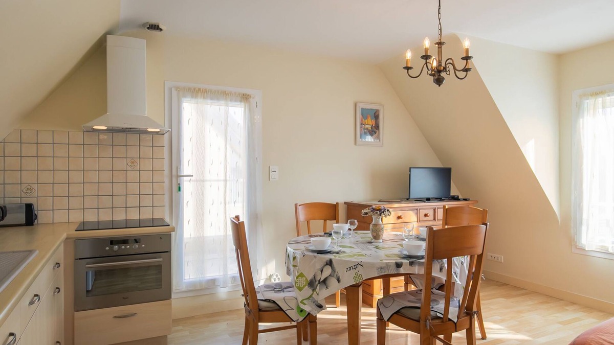 Le Pouldu Apartment | Hortensias 2 by Interhome