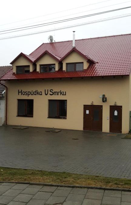 Novy Poddvorov Hotel | Hospůdka U Smrku
