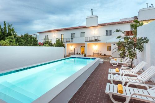 Sousel House | Hospedaria da Roda