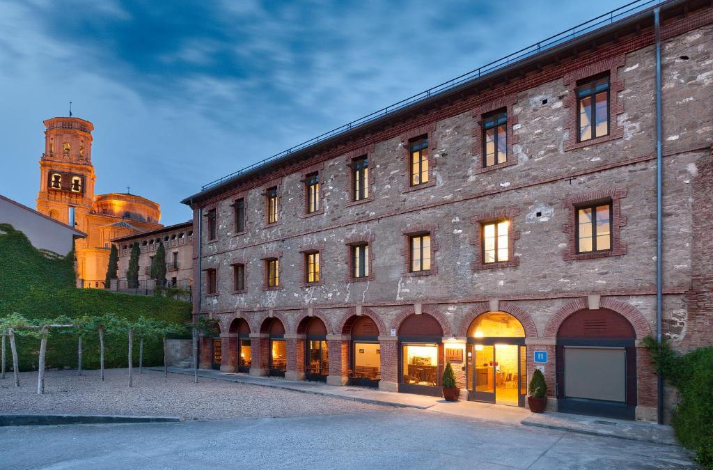 Villafranca Hotel | Hospedería de Alesves