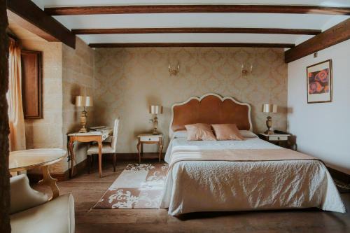 Zarraton Hotel | Hospedería Palacio de Casafuerte