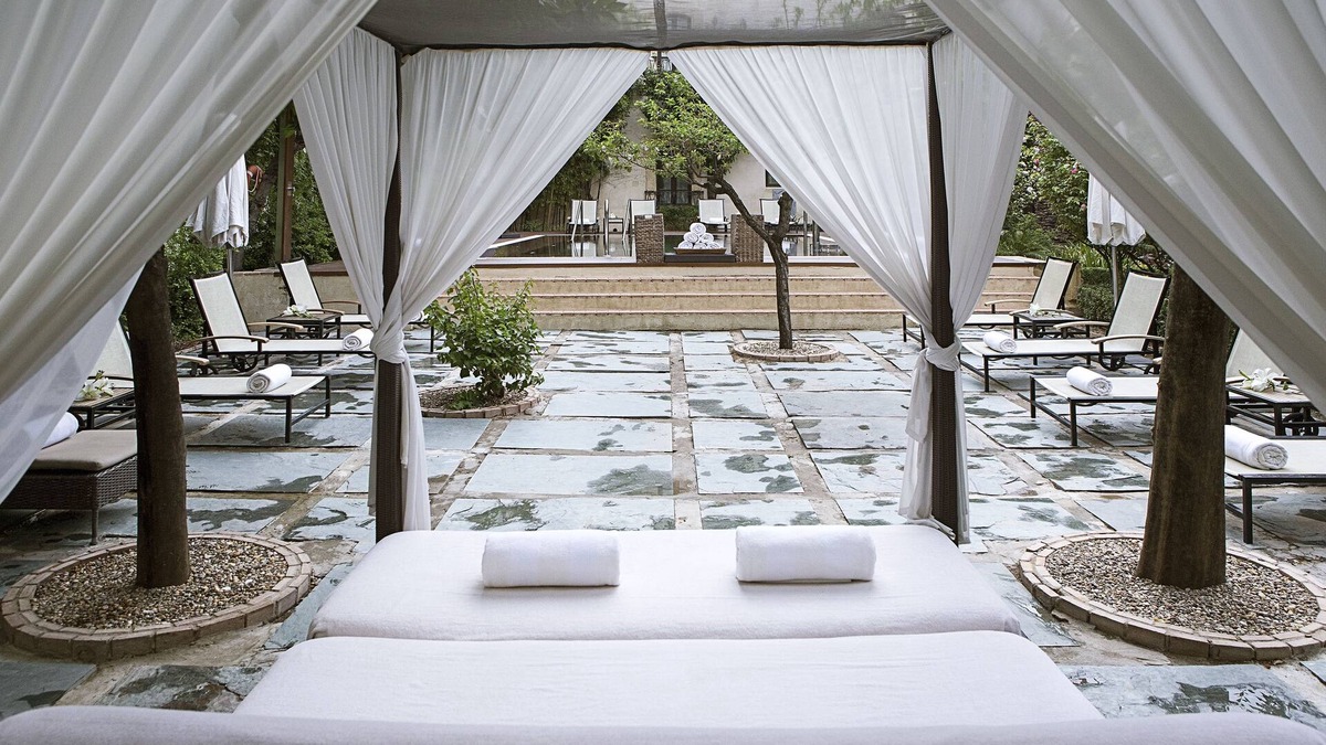 San Miguel-Capuchinos Hotel | Hospes Palacio del Bailío, a Member of Design Hotels