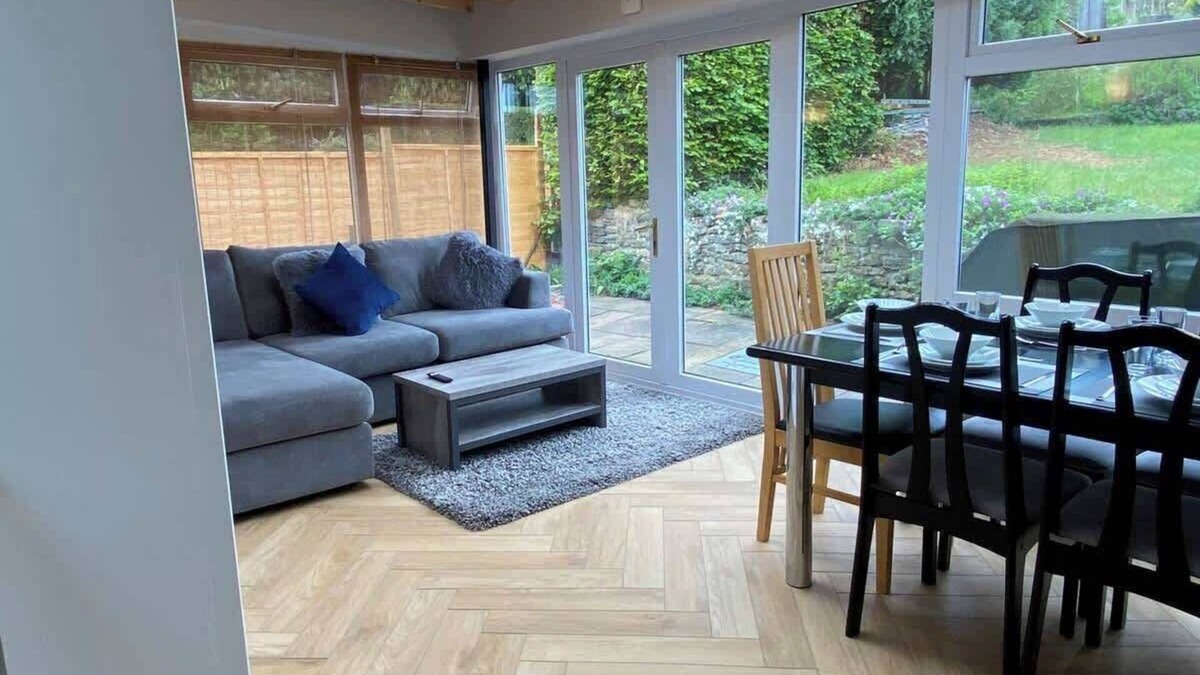 Northampton House | Host & Stay | Bankside House