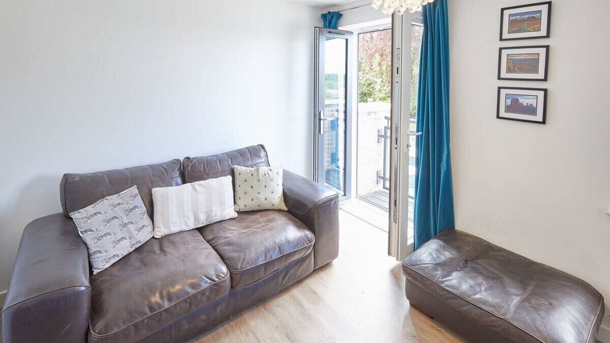 Durham House | Host & Stay | Castle View