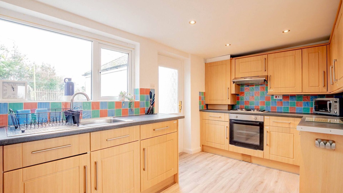 Lower Wick House | Host & Stay | Chestnut Residence