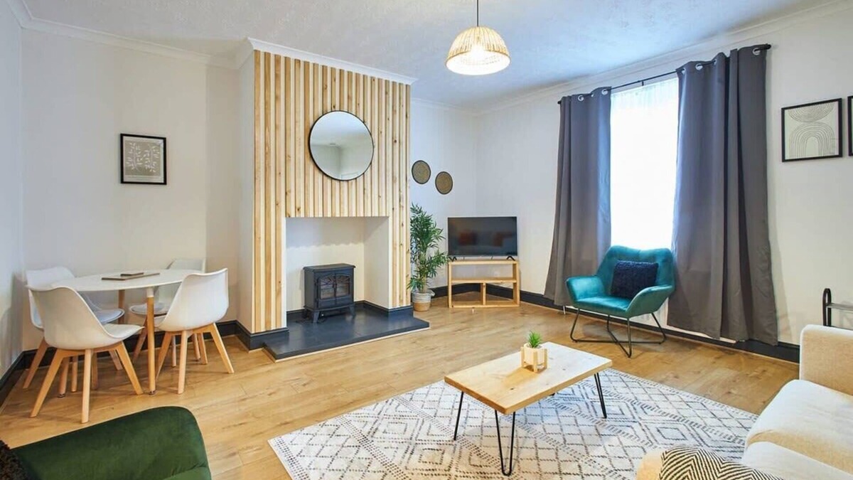 Woodhorn House | Host & Stay | North Shore Cottage