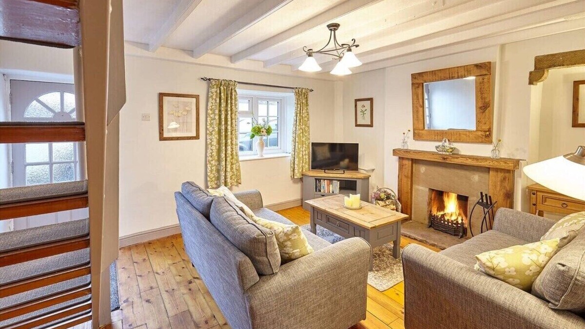 Masham House | Host & Stay | Green Willow