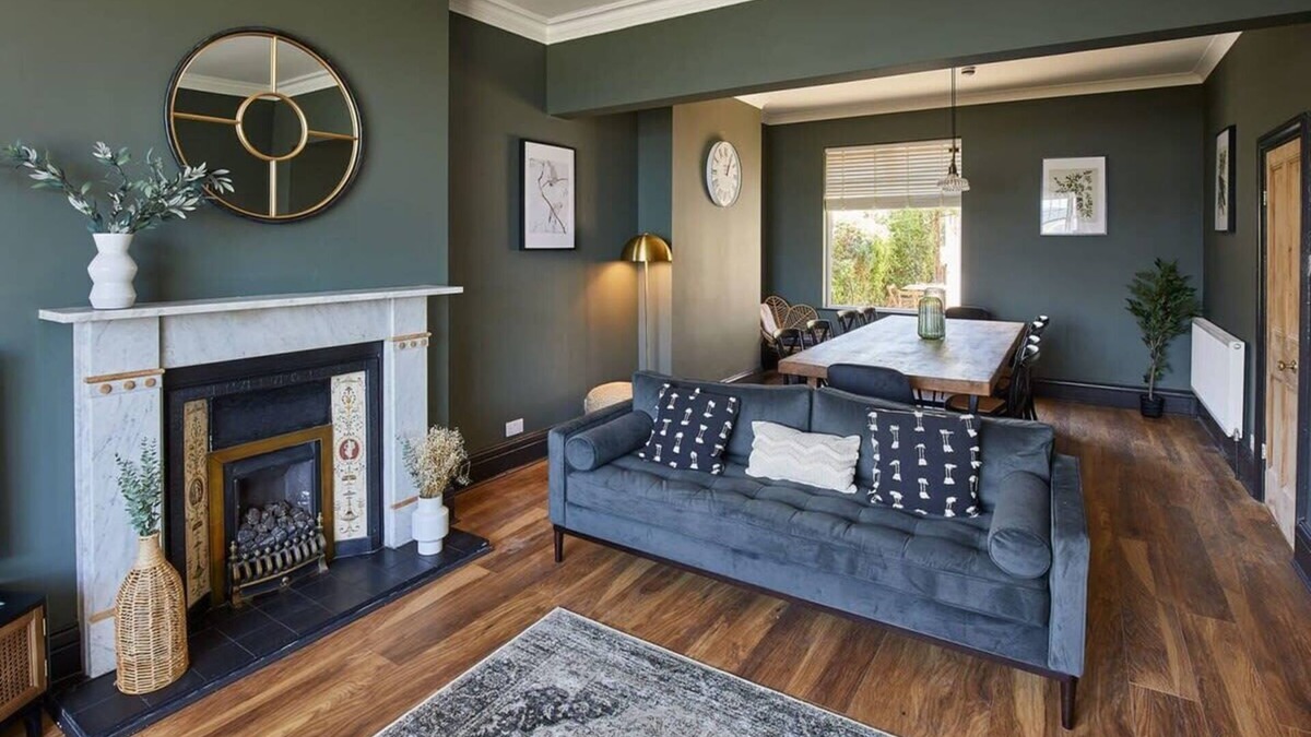 Robin Hood's Bay House | Host & Stay | Raven House
