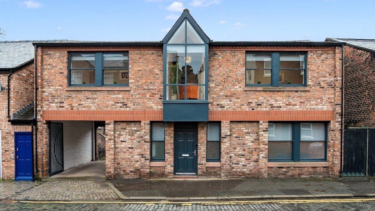 Hope Street House | Host & Stay | The Coachouse at Pilgrim St