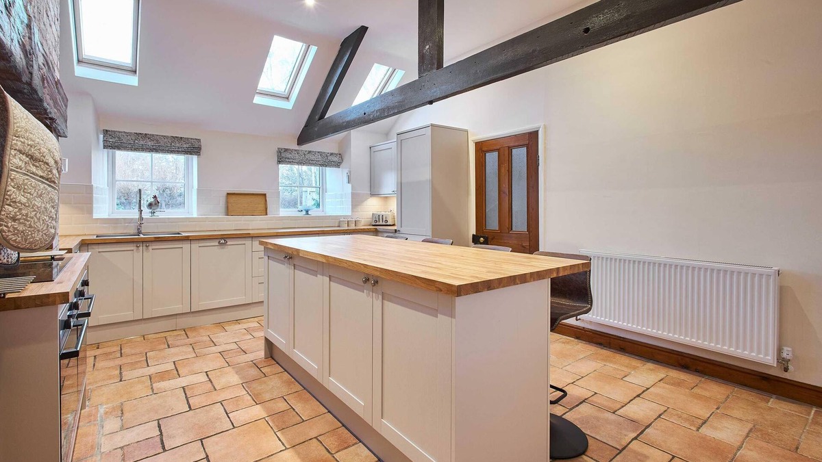 Cramlington House | Host Stay The Orchard