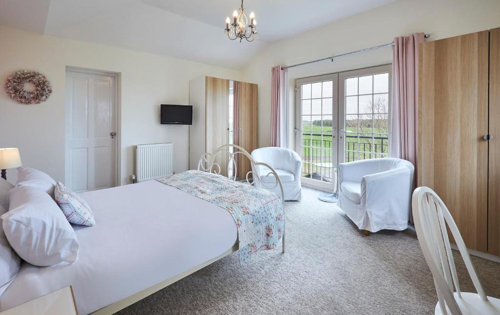 Bedlington Apartment | Host & Stay - The Paddock
