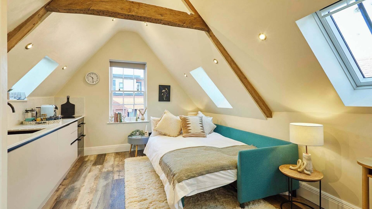 Pontrilas Apartment | Host & Stay | Vinegar Loft