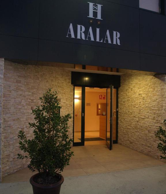Berrioplano House | Hostal Aralar