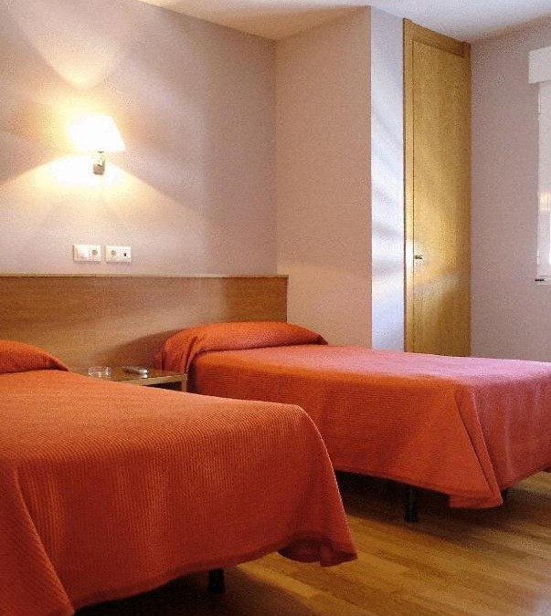 Aranda de Duero House | Hostal CC