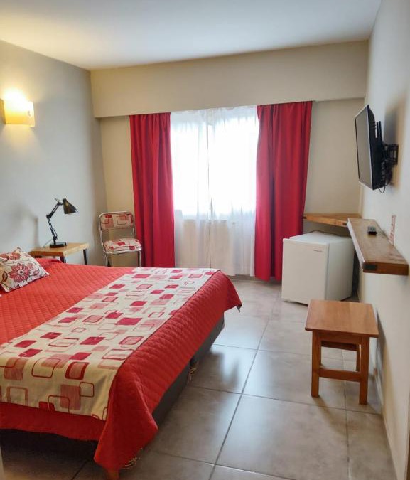 10 de Diciembre Hostel | Hostal El Korú