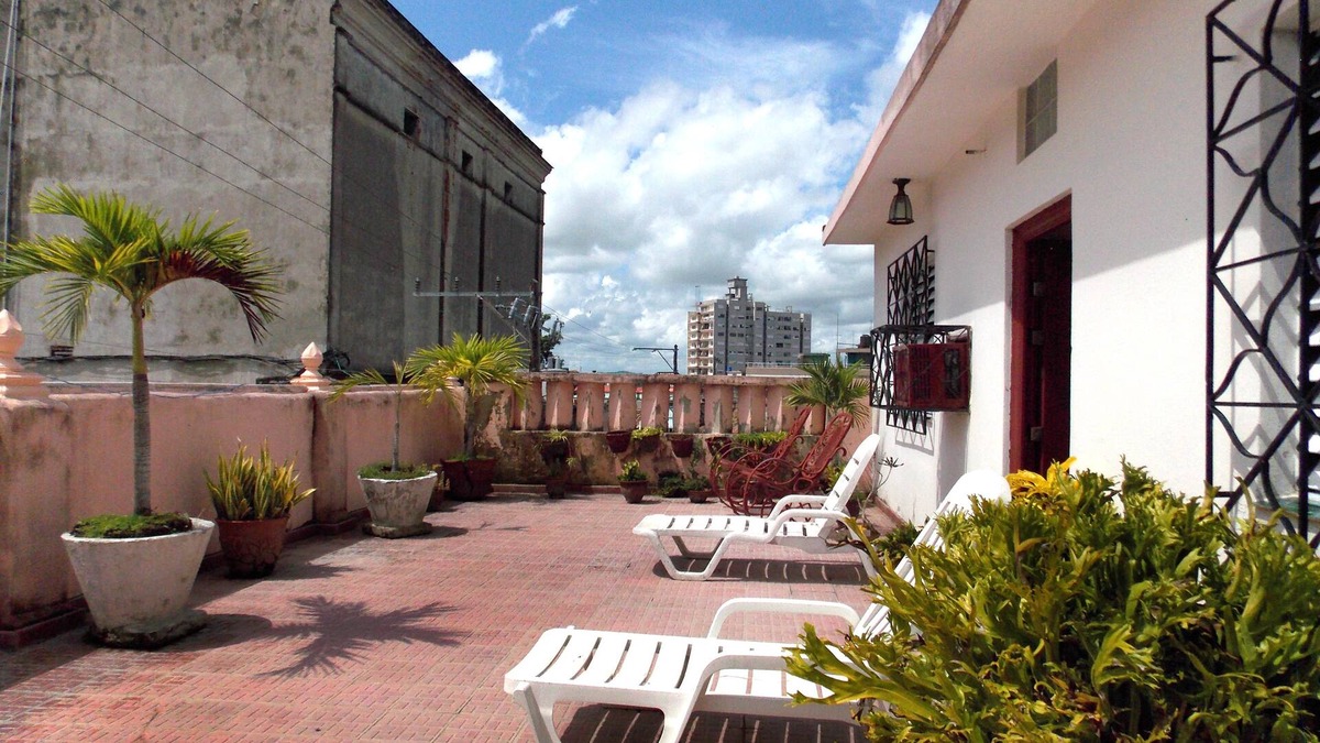 Camaguey Hotel | Hostal Italia