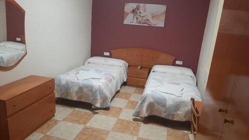 La Roda House | Hostal Los Amigos