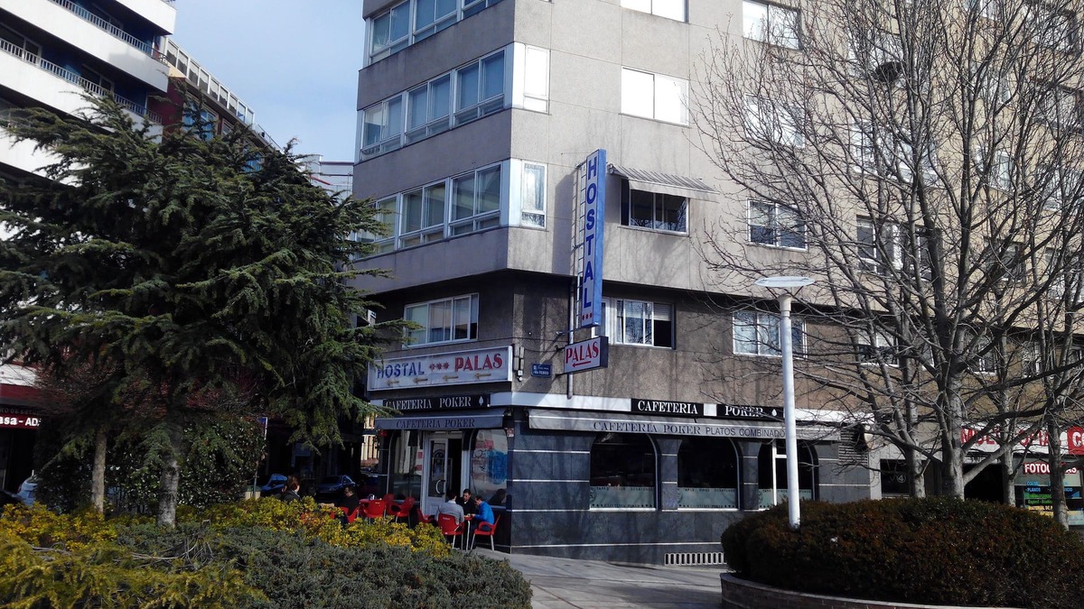 La Coruna House | Hostal Palas