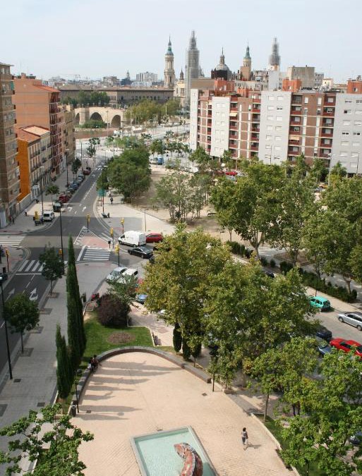 Barrio de Jesus House | Hostal Puente de Piedra