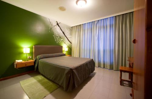 Villalba House | Hostal Restaurante Terra Chá