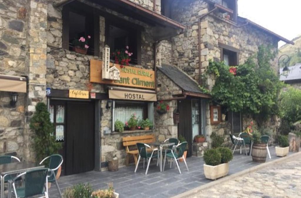 Taull House | Hostal Rural Sant Climent - Habitacions i Apartaments