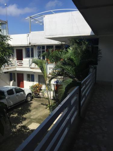 Pedernales House | Hostal Sarai