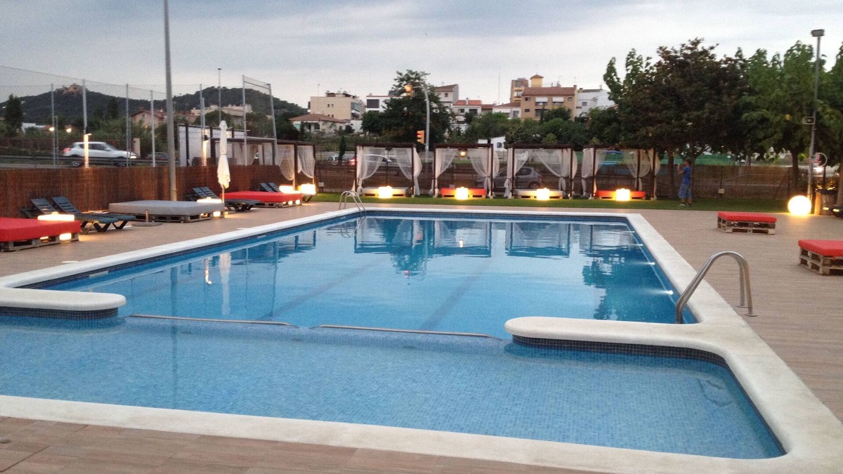 Palafolls House | Hostal Solfina