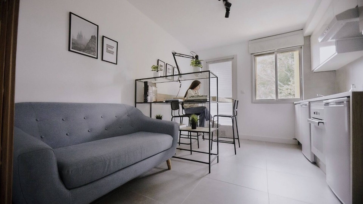 Perillo Hotel | Hostel just 2 minutes from the beach!