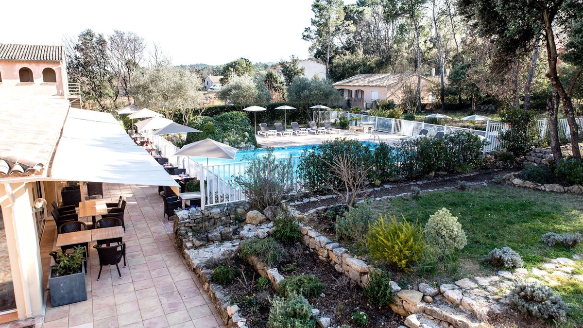 Le Thoronet Hotel | Hostellerie de l'Abbaye