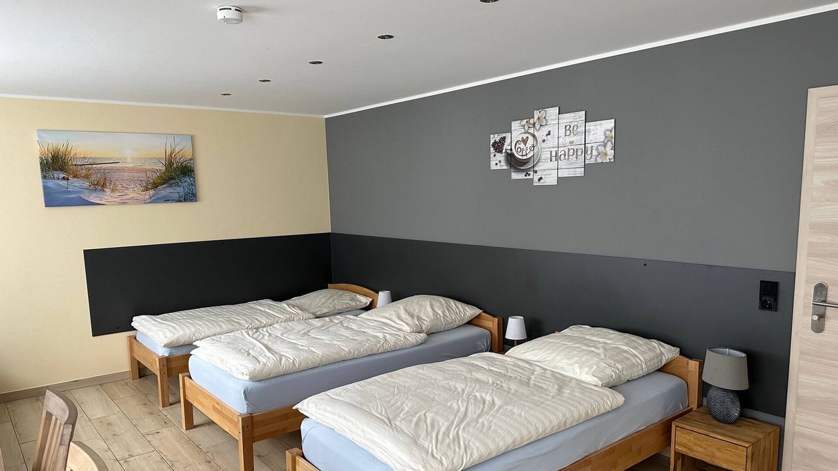Neuhaus-Schierschnitz Apartment | Hostelzimmer 205 - Aparthotel Rotheul
