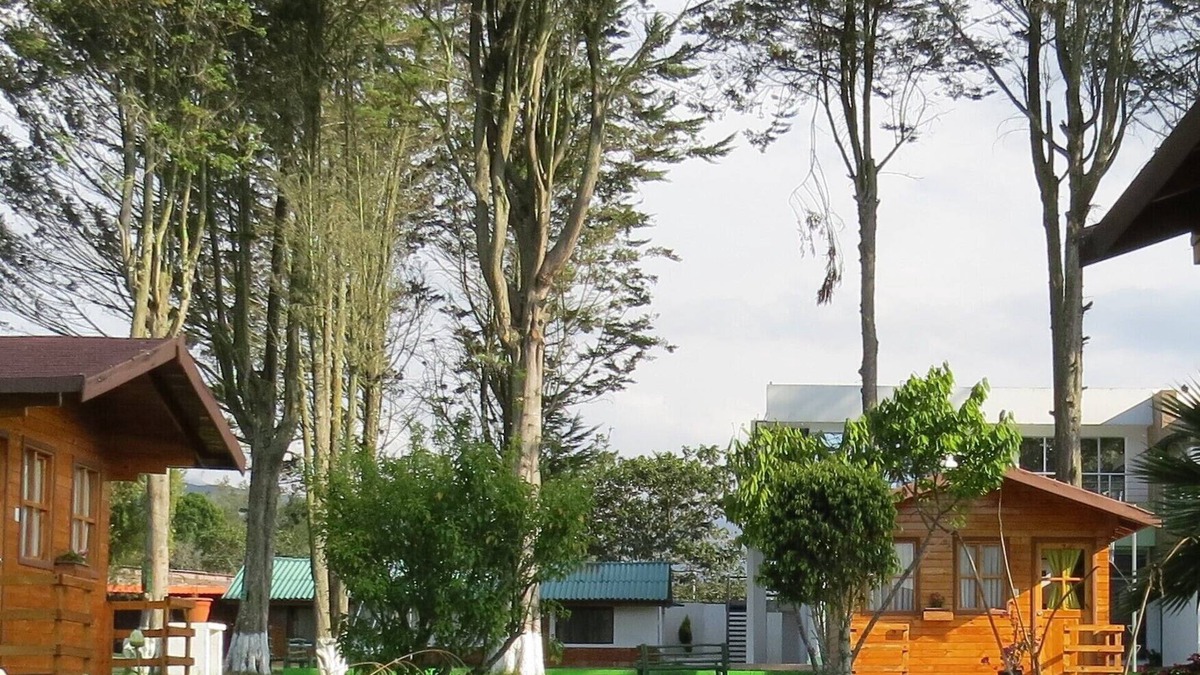 Tababela Hotel | Hosteria Airport Garden