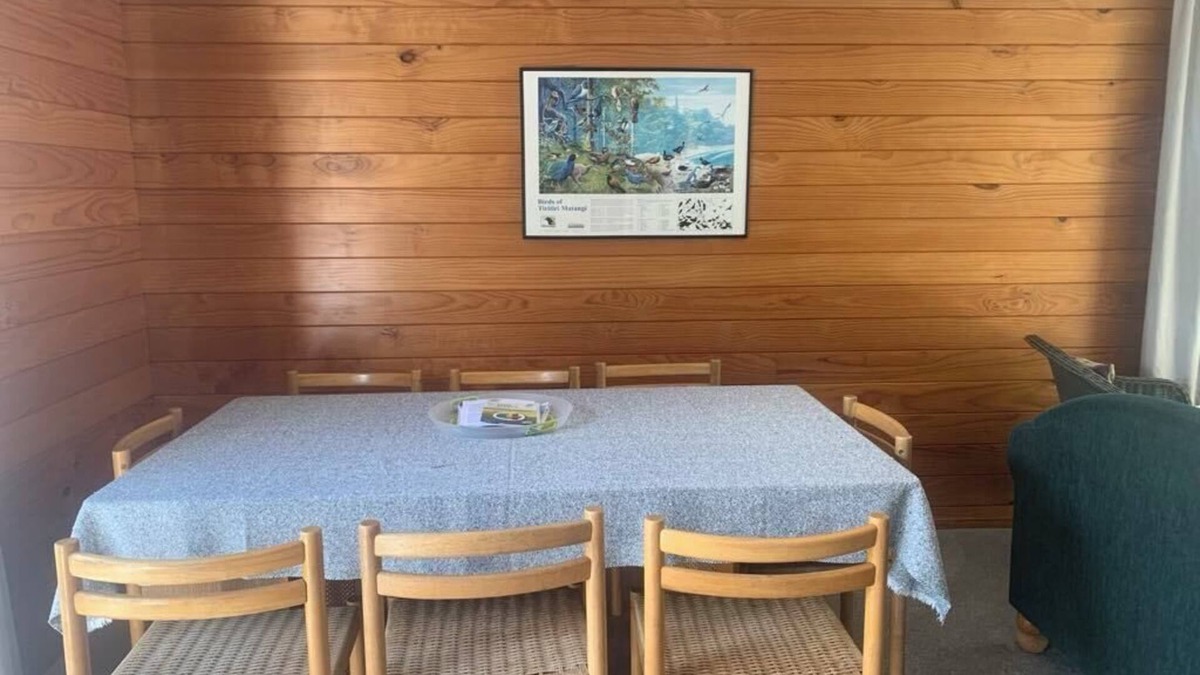 Pauanui House | Hosts on the Coast Happy Days on the 7th