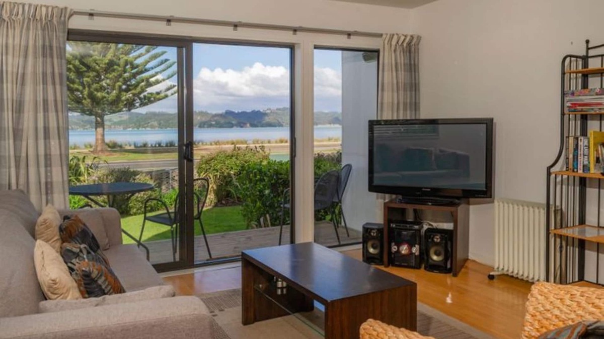 Whitianga Villa | Hosts on the Coast Sanctuary Soleil