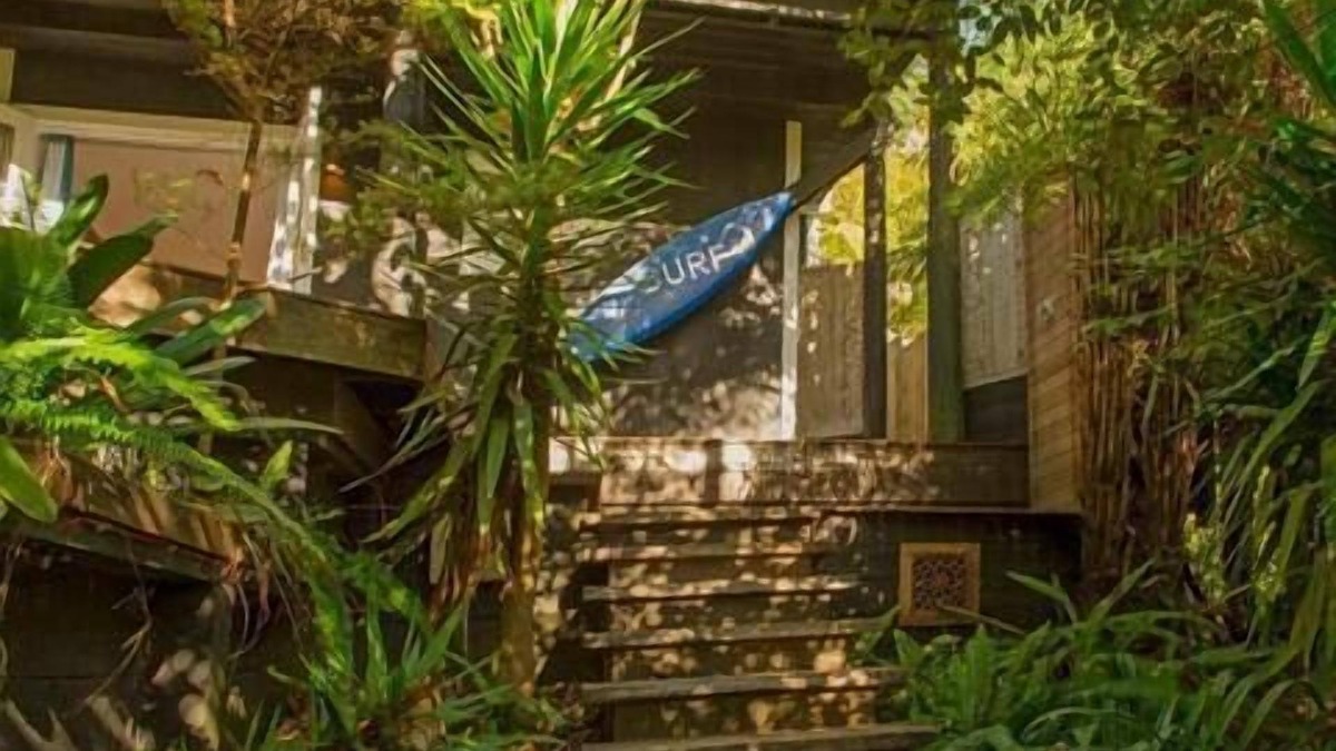 Tairua House | Hosts on the Coast Tairua Treehouse