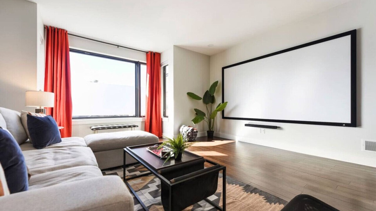 Central Northside House | ★ HostWise Stays ★ 3 King Beds! Garage! Theater! Great Location!