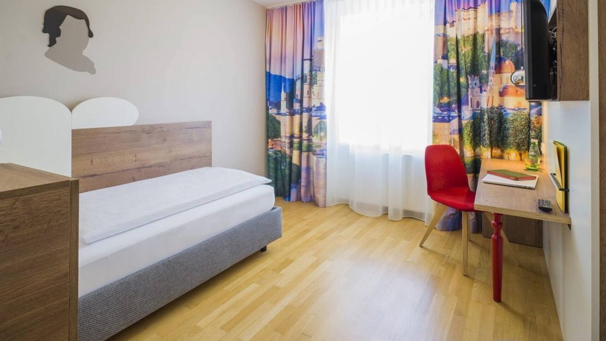 Nonntal House | HOT DEAL Single room non refundable - JUFA Hotel Salzburg City*