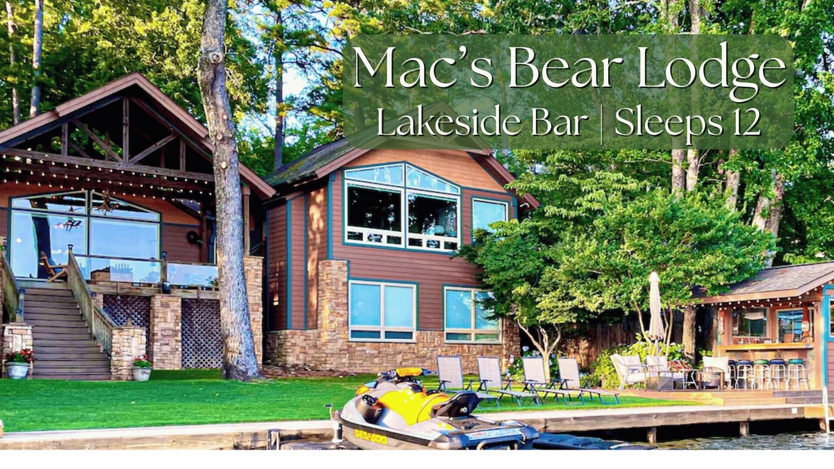 Piney House | Hot Springs Lakeside Bar, Fire Pit, 3 King Beds, 3.5 Baths, Bunk room