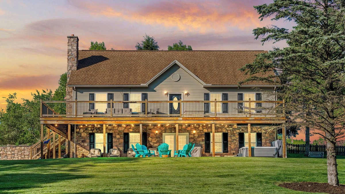 Honey Grove House | Hot Tub and Game Room in a secluded setting. Mountain Serenity Retreat