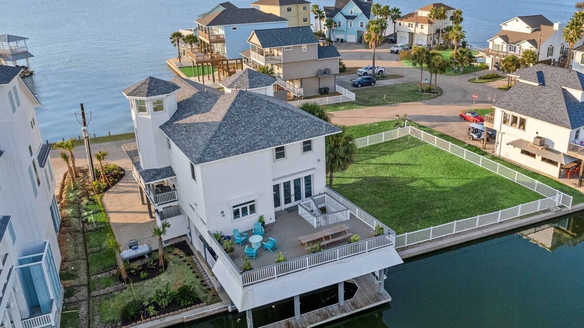 Terramar Beach House | Hot Tub | Bayfront Views | Private Dock