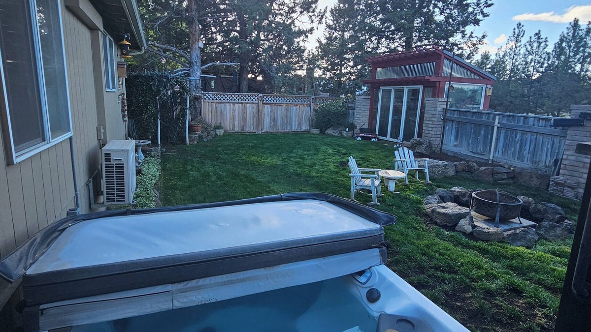 Mountain View House | hot tub, dog friendly, 3-bedroom home with all the essentials for the family.