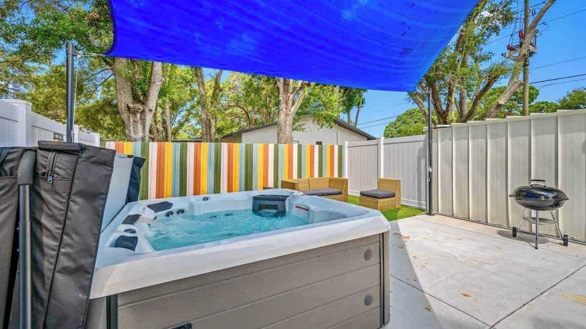 Largo House | Hot Tub, Game Lounge + Mins to Gulf Beachs