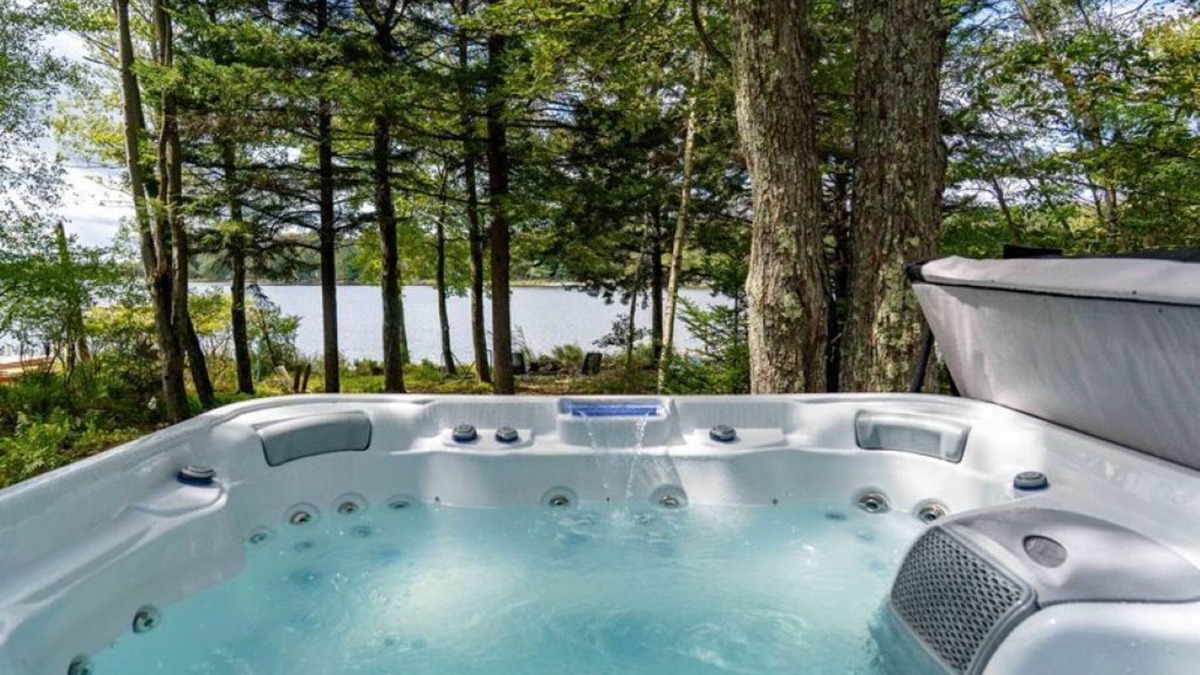 Tobyhanna House | Hot Tub! Lakefront, Firepit, Fireplace, Pet Friendly!