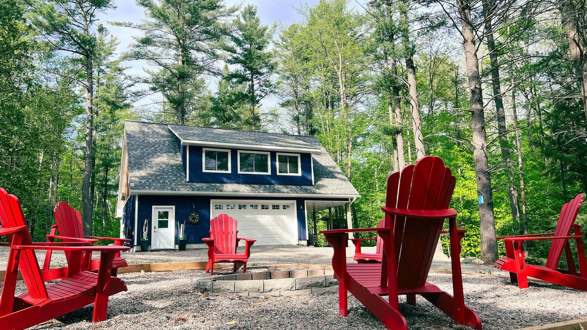 Seguin Cottage | *HOT TUB* The Northern Pines Cottage - Muskoka Forest Retreat