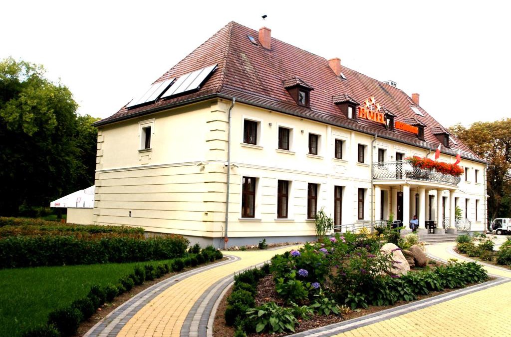 Łobez Hotel | Hotel Świętoborzec
