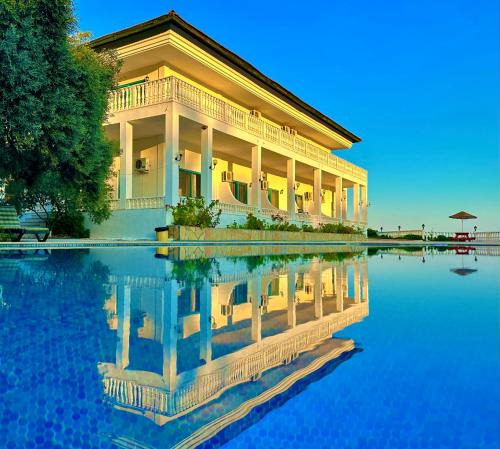 Koycegiz Hotel | Hotel Şahin Tepesi/Falcon Crest
