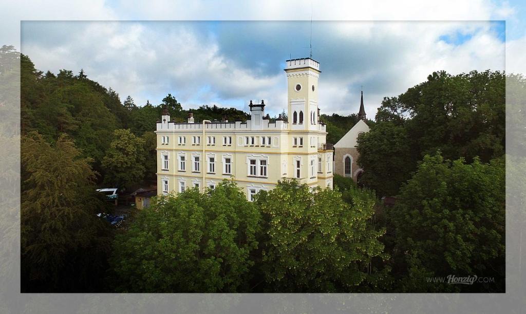 Hruba Skala Hotel | Hotel Štekl - Hrubá Skála