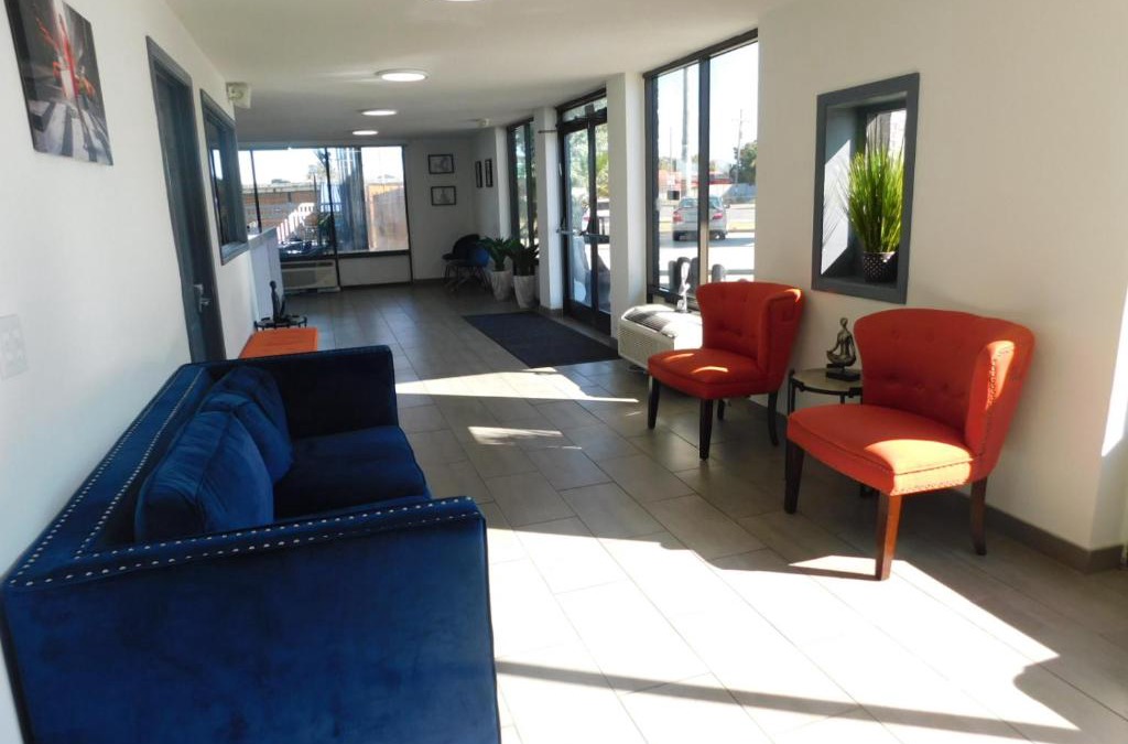 Pines Village Hotel | Hotel 10 Extended Stay