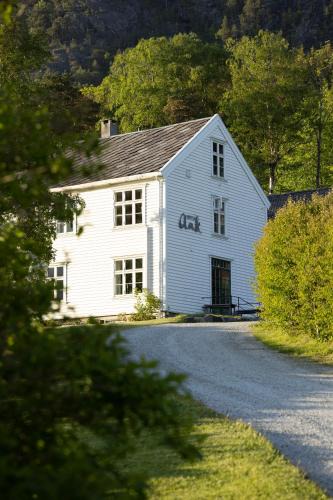 Andalsnes Hotel | Hotel Aak